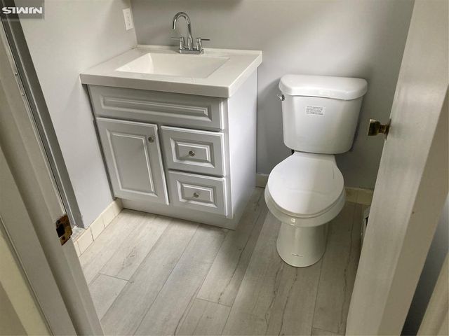 174 Maple Street, Fairview, NJ 07022