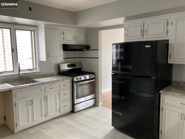 174 Maple Street, Fairview, NJ 07022