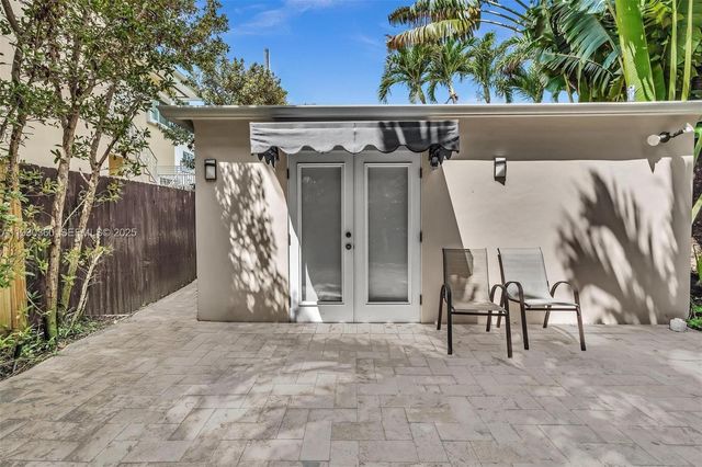 836 W 40th St 3, Miami Beach, FL 33140