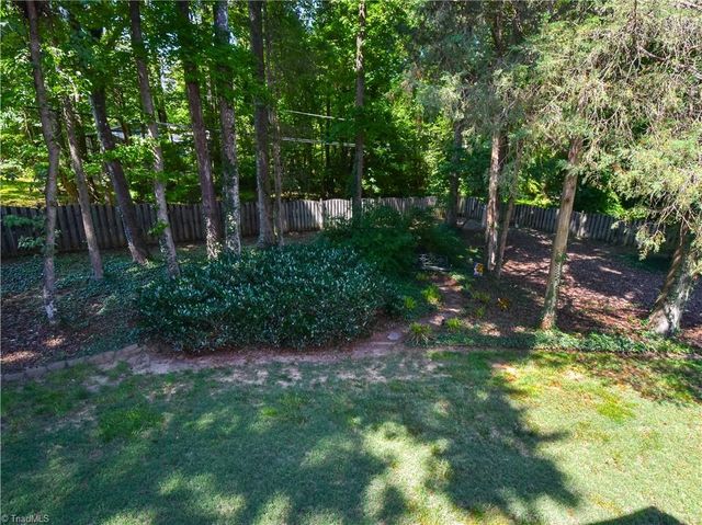4017 Preswick Court, High Point, NC 27265