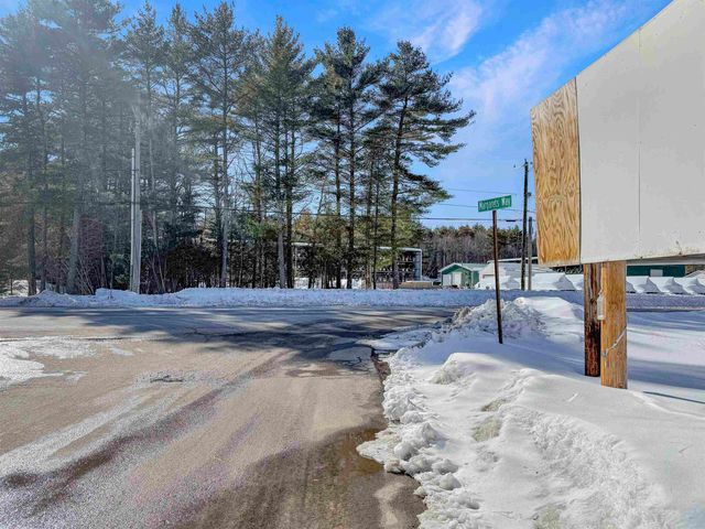 35 Margarets Way, Ossipee, NH 03864