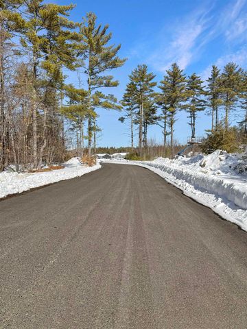 35 Margarets Way, Ossipee, NH 03864