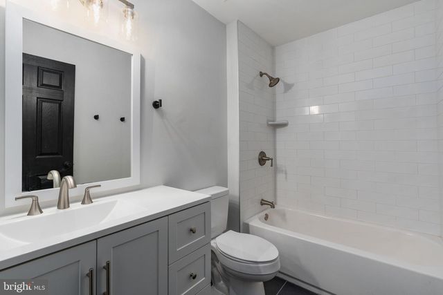 41 BALDWIN DR, Fredericksburg, VA 22406