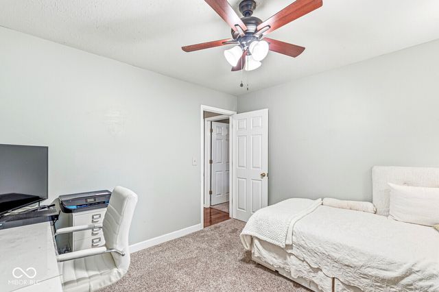 6481 Walnut, Brownsburg, IN 46112