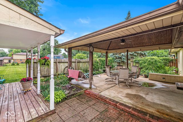 6481 Walnut, Brownsburg, IN 46112