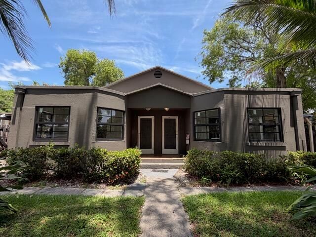 521 48th Street, West Palm Beach, FL 33407
