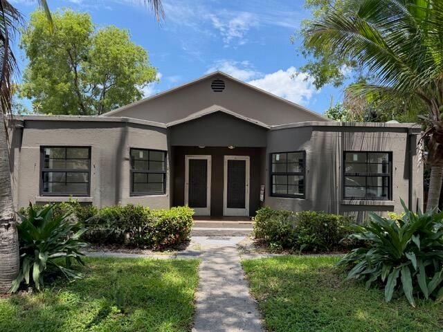 521 48th Street, West Palm Beach, FL 33407