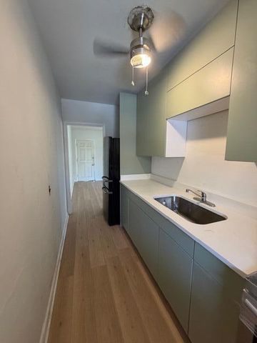 521 48th Street, West Palm Beach, FL 33407