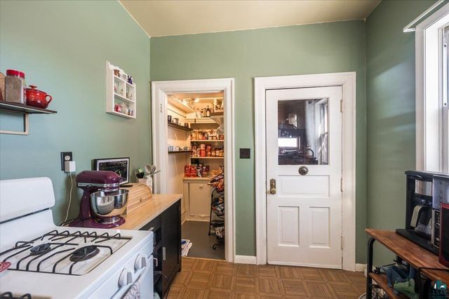 1313 Grand Ave, Superior, WI 54880