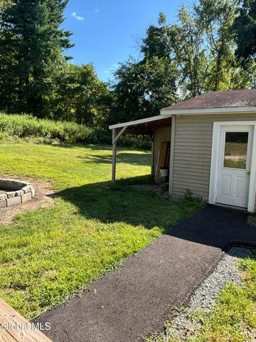 683 Knickerbocker Road, Schaghticoke, NY 12154