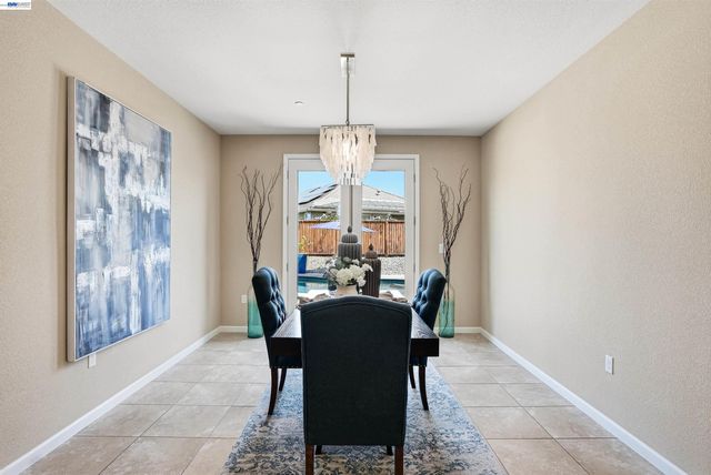840 Rainbow Ct, Discovery Bay, CA 94505