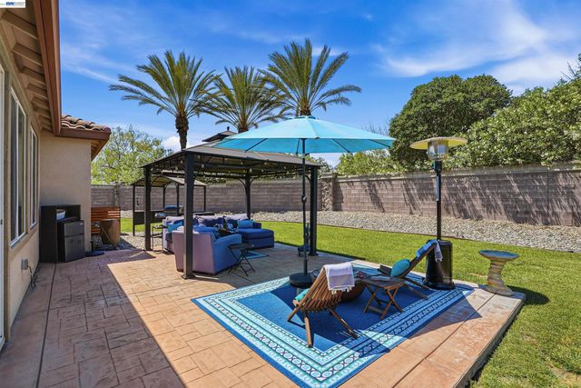 840 Rainbow Ct, Discovery Bay, CA 94505