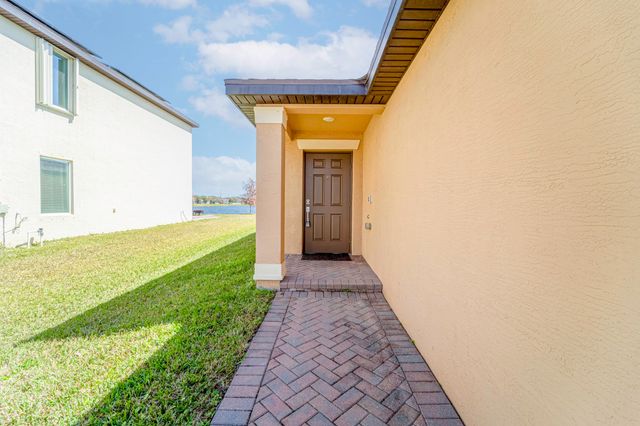 788 Worlington Lane, Fort Pierce, FL 34947