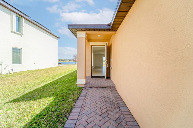 788 Worlington Lane, Fort Pierce, FL 34947