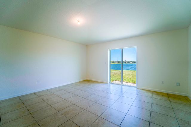 788 Worlington Lane, Fort Pierce, FL 34947