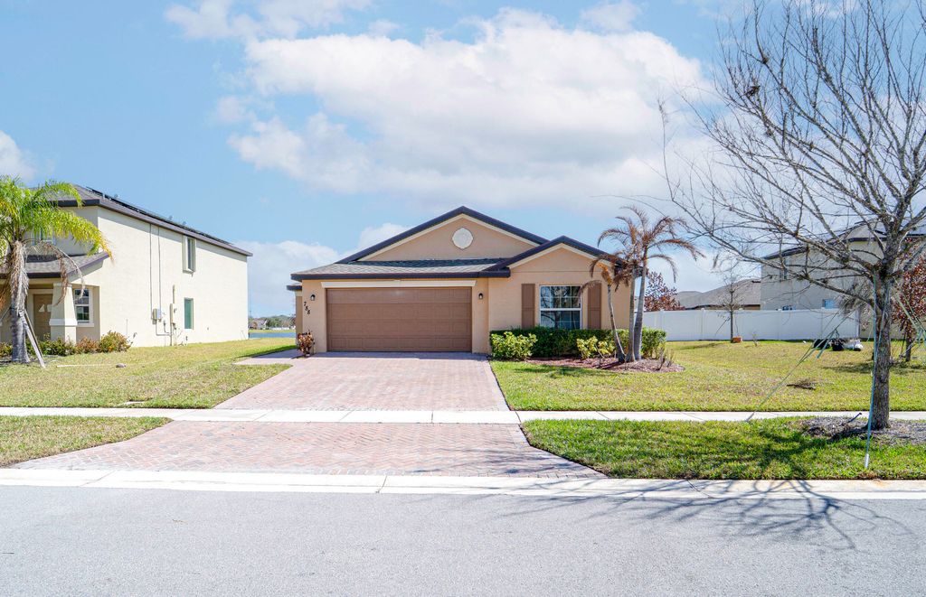788 Worlington Lane, Fort Pierce, FL 34947