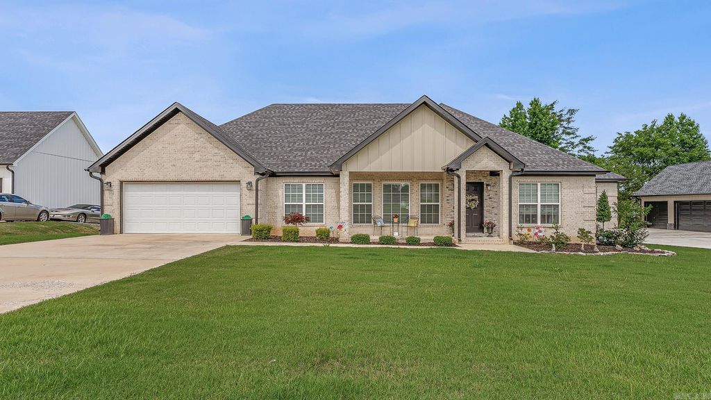 1502 S 30th, Paragould, AR 72450