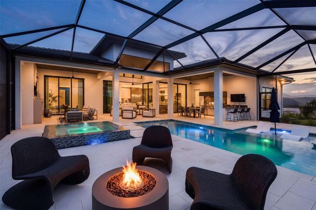 263 CRYSTAL WATERS DRIVE, Sarasota, FL 34240