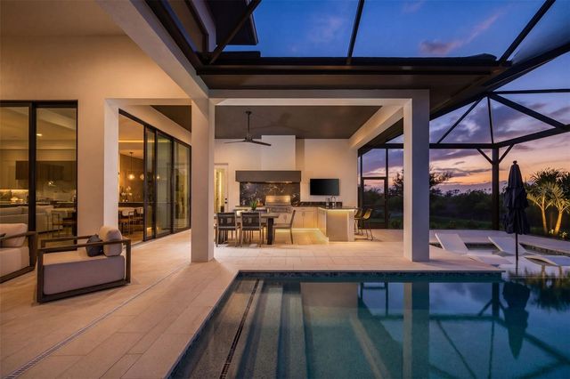 263 CRYSTAL WATERS DRIVE, Sarasota, FL 34240