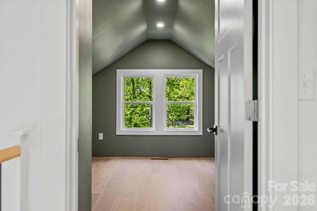 523 Harrison Avenue, Franklin, NC 28734