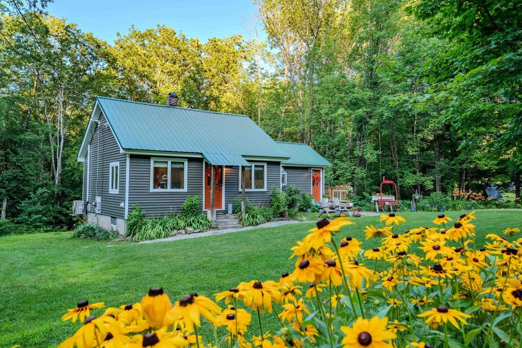 780 Old Route 25, Rumney, NH 03266