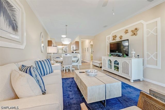 9566 Trevi CT 4944, Naples, FL 34113