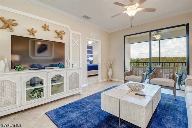 9566 Trevi CT 4944, Naples, FL 34113