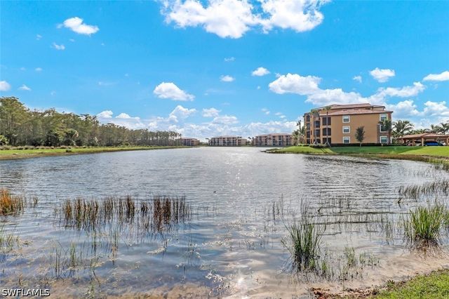 9566 Trevi CT 4944, Naples, FL 34113