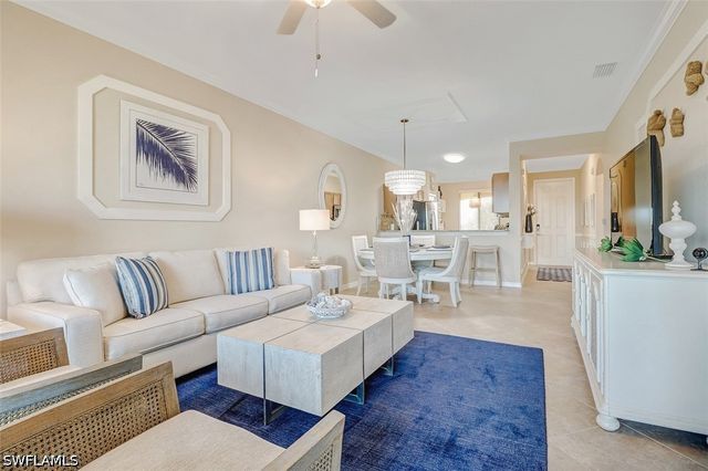 9566 Trevi CT 4944, Naples, FL 34113