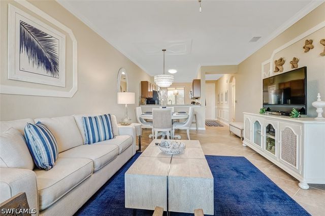 9566 Trevi CT 4944, Naples, FL 34113