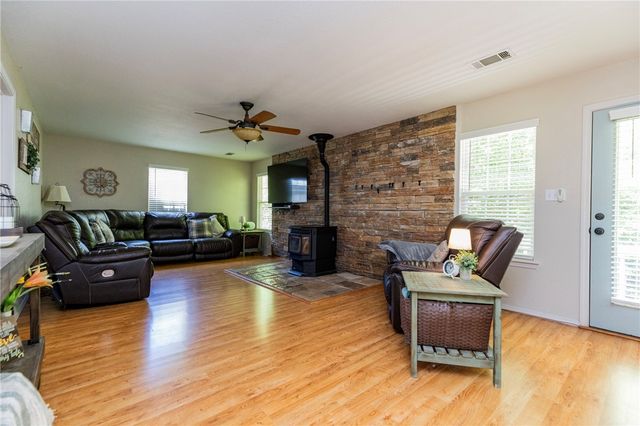 329 Rader Road, Rogers, AR 72756