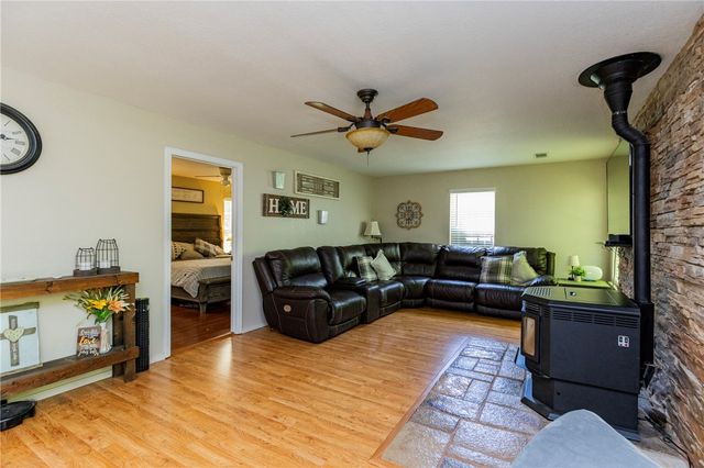 329 Rader Road, Rogers, AR 72756