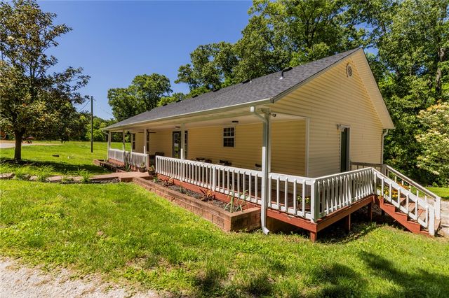 329 Rader Road, Rogers, AR 72756