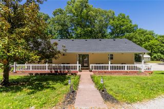 329 Rader Road, Rogers, AR 72756