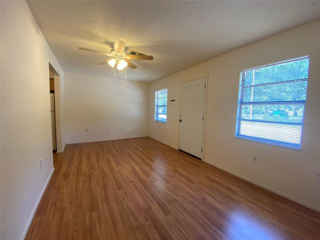 301 WOODROW AVENUE B, Largo, FL 33770