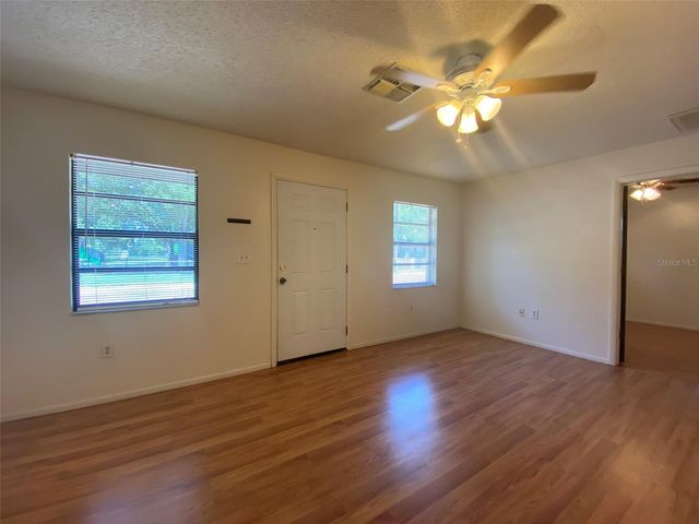 301 WOODROW AVENUE B, Largo, FL 33770