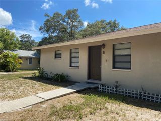 301 WOODROW AVENUE B, Largo, FL 33770