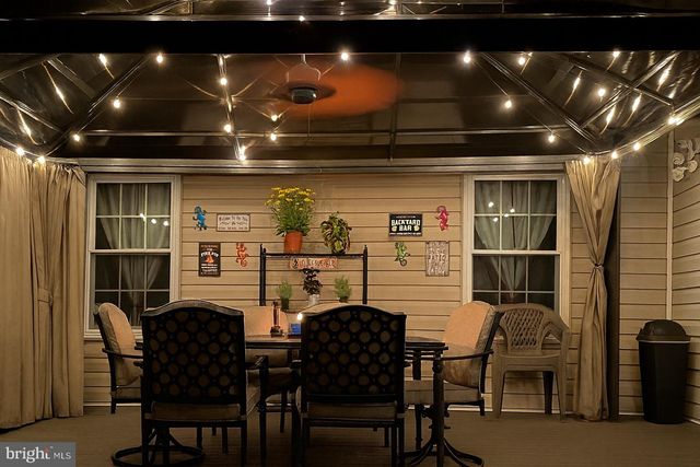 56 CROSS POINT DR, Owings, MD 20736