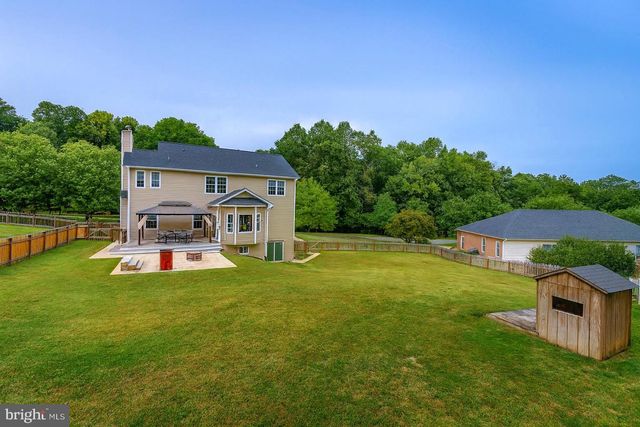 56 CROSS POINT DR, Owings, MD 20736