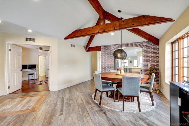 18528 Locksley St, San Diego, CA 92128