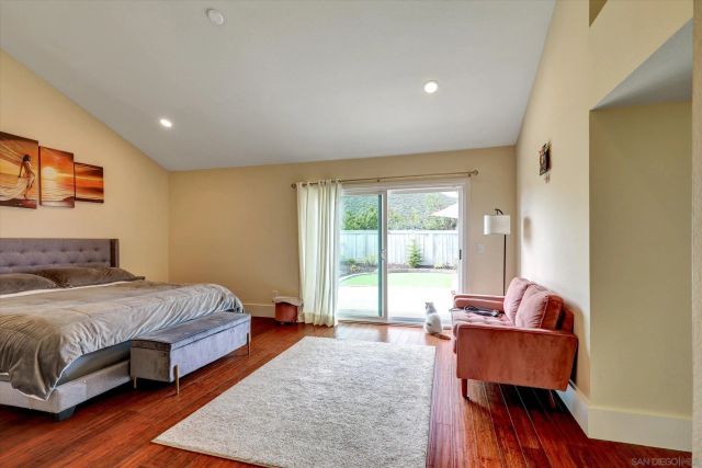 18528 Locksley St, San Diego, CA 92128