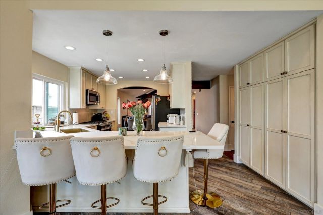 18528 Locksley St, San Diego, CA 92128