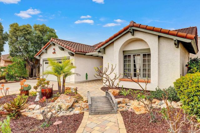 18528 Locksley St, San Diego, CA 92128