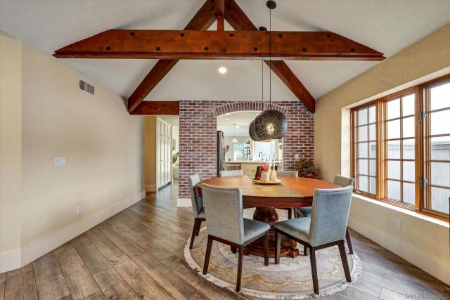 18528 Locksley St, San Diego, CA 92128