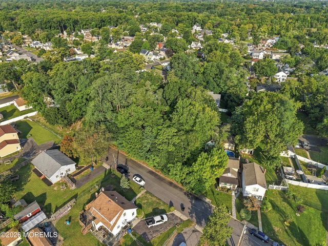 59 York Avenue, Port Monmouth, NJ 07758