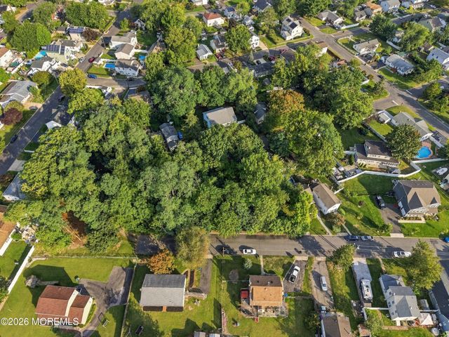 59 York Avenue, Port Monmouth, NJ 07758