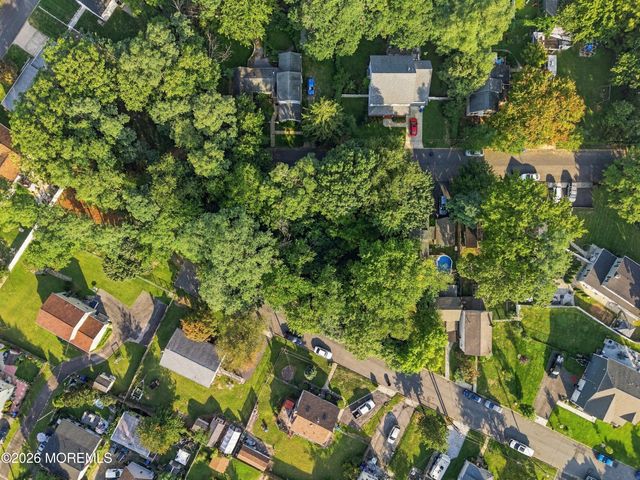 59 York Avenue, Port Monmouth, NJ 07758