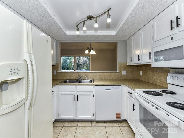 5234 Amity Springs Drive, Charlotte, NC 28212