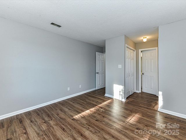 5234 Amity Springs Drive, Charlotte, NC 28212