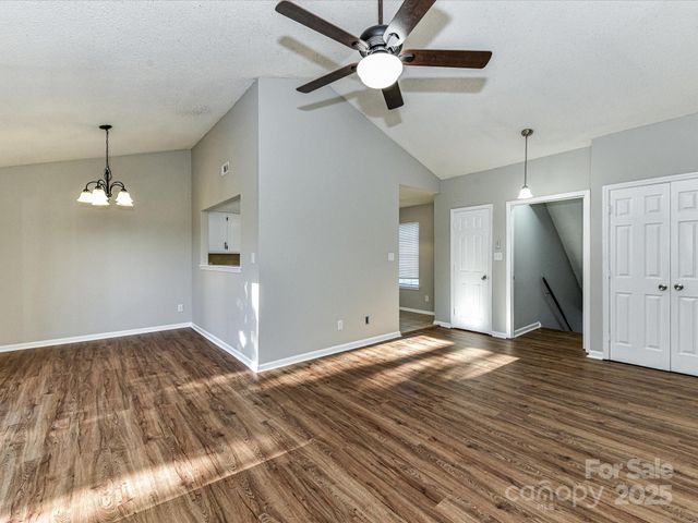 5234 Amity Springs Drive, Charlotte, NC 28212